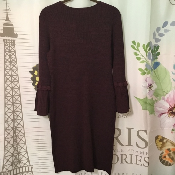👗Women's Nina Leonard Bell Sleeve Ribbed Sweater Dress~Size Large👗 - Picture 8 of 9